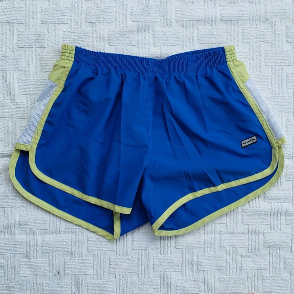 GUC BOA running shorts size medium